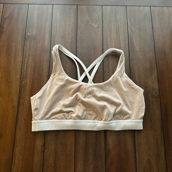 Lululemon EUC Energy Sports Bra White Size 12 - Picture 7 of 14